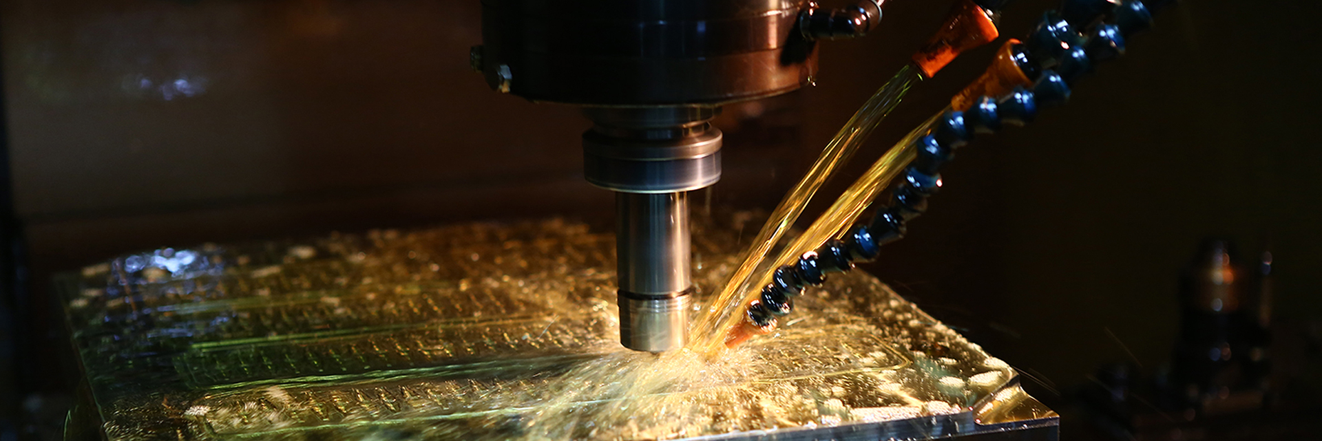 18年专注数控机床